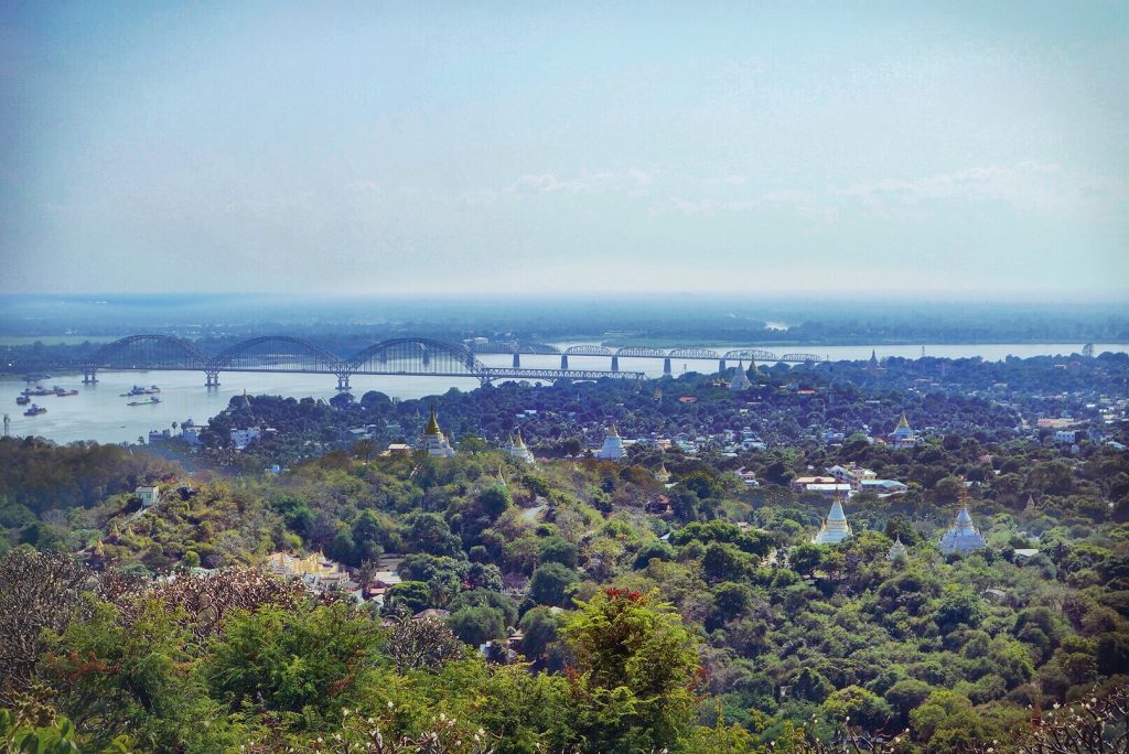 GIPSY BURMA 2: IL FASCINO DISCRETO DI MANDALAY 10 SAIGANG VIEW FROM SOON OO PONYA SHIN PAGODA, SAIGANG